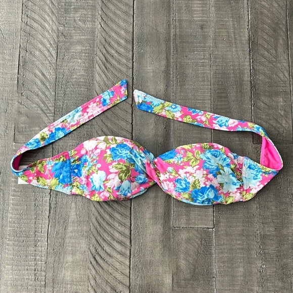 Abercrombie & Fitch Other - Abercrombie & Fitch Floral Bandeau Bikini Top Size L